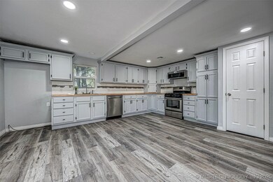 1228 D St NW, Ardmore, OK 73401 - photo 4