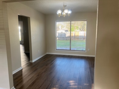 4010 Spring Garden Dr, Pearland, TX 77584 - photo 4