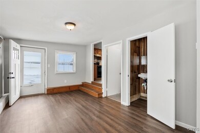 4101 Elmcrest Rd, Liverpool, NY 13090 - photo 6