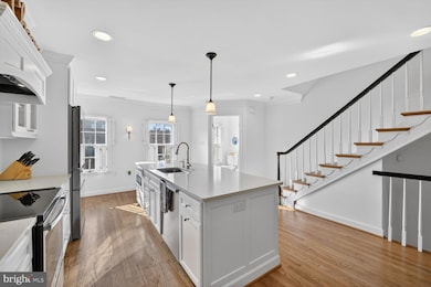 203 Princess St, Alexandria, VA 22314 - photo 7