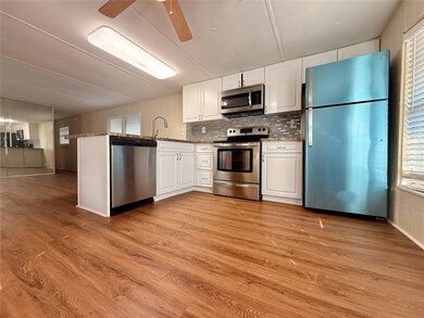 9115 Bourbon St, New Port Richey, FL 34654 - photo 4