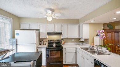 18922 Port Haven Place, Germantown, MD 20874 - photo 5