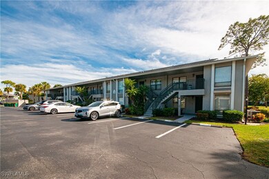 1208 Commonwealth Cir unit 103, Naples, FL 34116 - photo 2