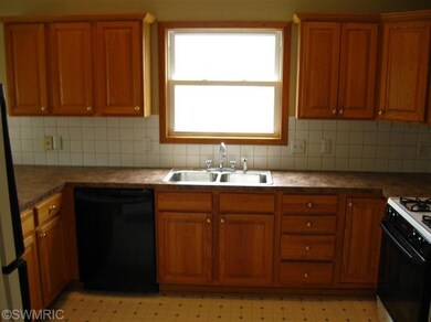 2601 Meadow Ridge, Byron Center, MI 49315 - photo 2