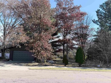 2221 10th St S, Wisconsin Rapids, WI 54494 - photo 2