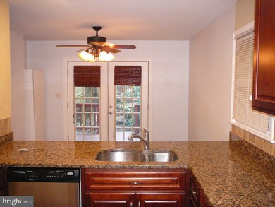 2468 Harpoon Dr, Stafford, VA 22554 - photo 3