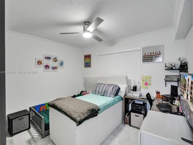 9470 Tangerine Place unit 207, Davie, FL 33324 - photo 5