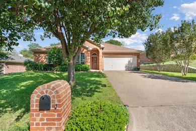 2217 Creek Side Dr, Weatherford, TX 76087 - photo 3