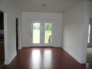 353 Pond Dr, Dunnsville, VA 22454 - photo 4