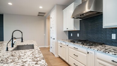 20870 E Sparrow Dr-18