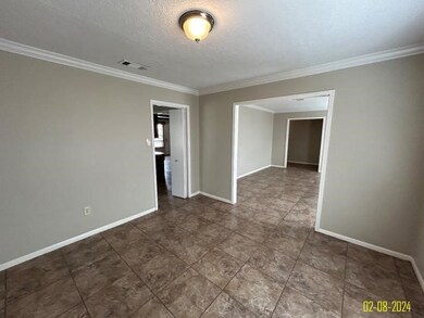 9807 Kindletree Cir, Houston, TX 77040 - photo 7