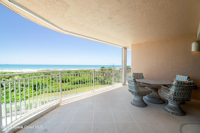 Wrap Around Balcony