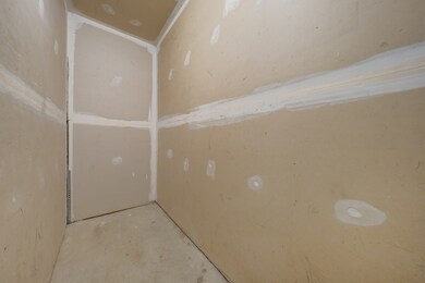 86 Gant Cir unit G, Streamwood, IL 60107 - photo 3