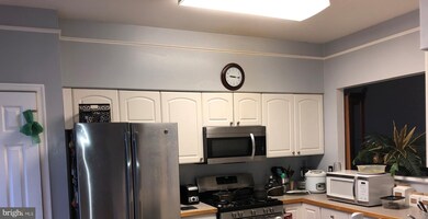 103 Waterland Ct, Frederick, MD 21702 - photo 6