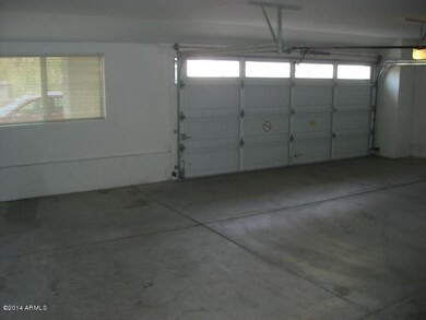 Spacious 2.5 Car Garage