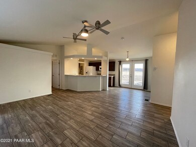 325 E Houston Rd, Paulden, AZ 86334 - photo 6