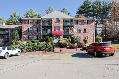 75 Huntoon St unit 4, Leicester, MA 01524 - photo 2