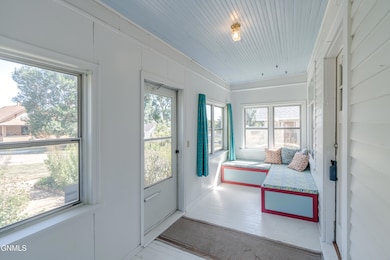 209 9th Ave NW, Mandan, ND 58554 - photo 3