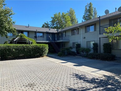 2375 Notre Dame Blvd unit 5, Chico, CA 95928 - photo 3