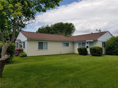 2 Ludlow Rd, Middletown, RI 02842 - photo 3