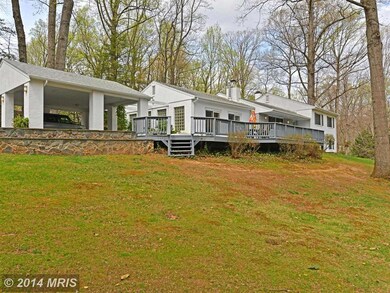 9000 Southwick St, Fairfax, VA 22031 - photo 2