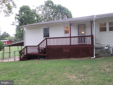 1524 Crest View Ave, Hagerstown, MD 21740 - photo 5