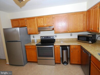 803 Coxswain Way unit 308, Annapolis, MD 21401 - photo 2