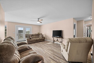 250 Elbert St, Chatsworth, GA 30705 - photo 5