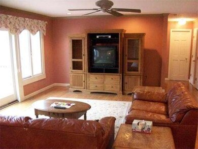 110 East St, South Hadley, MA 01075 - photo 7