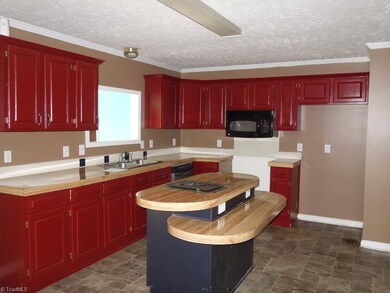 4542 Oak Grove Church Rd, Asheboro, NC 27205 - photo 6