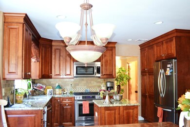 Eat in Kitchen