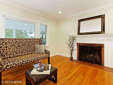 2704 James Dr, Alexandria, VA 22303 - photo 6