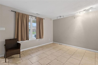 5624 Dodington Ct, Virginia Beach, VA 23462 - photo 3