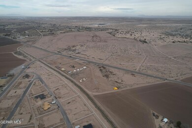 12702 N Loop Dr, Clint, TX 79836 - photo 4