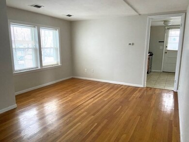 30 Emmons St unit 3, Franklin, MA 02038 - photo 2