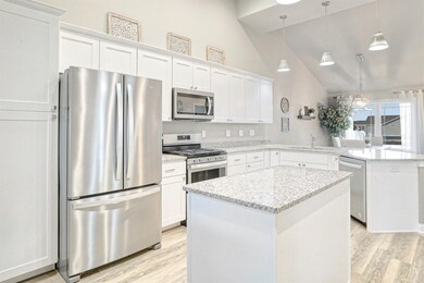 10704 Juniper Ln, Saint John, IN 46373 - photo 4