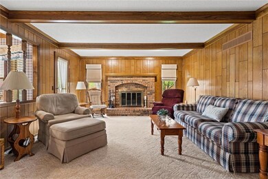 6301 Oakview St, Shawnee, KS 66216 - photo 5