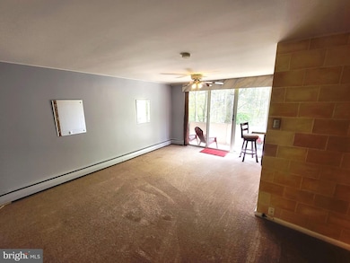 100 E Glenolden Ave unit E21, Glenolden, PA 19036 - photo 3