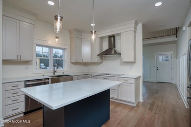 11 Kelts Farm Rd, Niskayuna, NY 12309 - photo 3