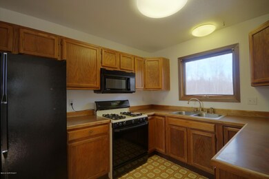 kitchen_1.jpg