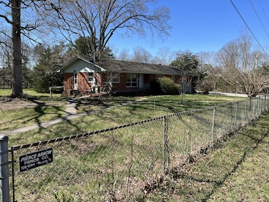 266 Shelton Rd, Manchester, TN 37355 - photo 3