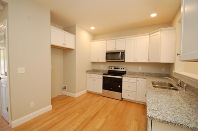 12 Angel Point Cir unit 20A, Goffstown, NH 03045 - photo 2