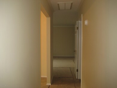 12B Maplewood Dr unit A, Whiting, NJ 08759 - photo 6