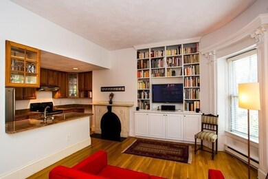 24 Worcester Square unit 4, Boston, MA 02118 - photo 3