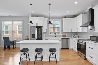 1209 E Henry St, Savannah, GA 31404 - photo 5