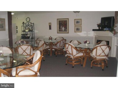 42 W College Ave unit 321, Yardley, PA 19067 - photo 6