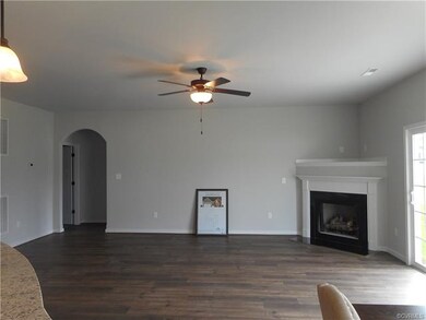 4032 Rotherham Cir, Prince George, VA 23875 - photo 4