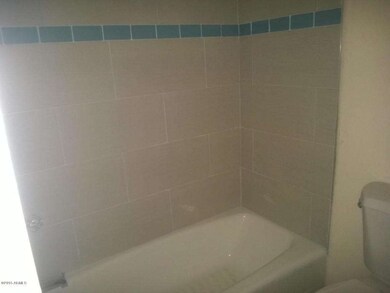 unlisted-address, Phoenix, AZ 85035 - photo 6