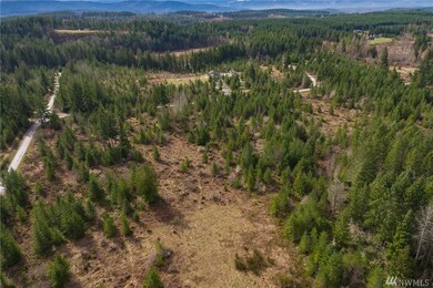 2001 Kinsman Ct E, Roy, WA 98580 - photo 2