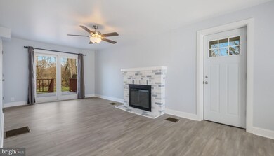 239 Maple Ave, Morton, PA 19070 - photo 4